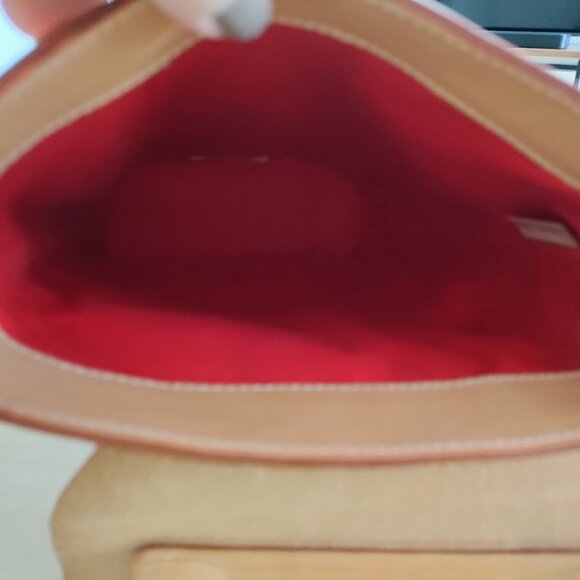 Dooney & Bourke Alto Wine Bottle Picnic Tote in Tan - Picture 3 of 11